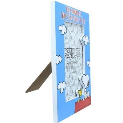 Silver Buffalo Peanuts Snoopy And Woodstock "Keep Looking Up" Die-Cut Photo Frame | 4 X 6 Inch 1 Silver Buffalo Peanuts Snoopy And Woodstock "Keep Looking Up" Die-Cut Photo Frame | 4 X 6 Inch