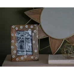 White Flower Pattern 4x6 Inch Wood Decorative Picture Frame - Foreside Home & Garden -Home Improvement Store GUEST fc3f6bcb 6a0f 4356 accb c9a4432d2cea